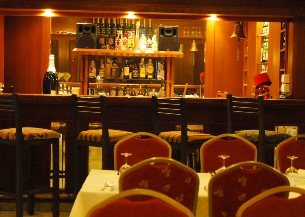 Legend Hotel Beirut Exterior photo